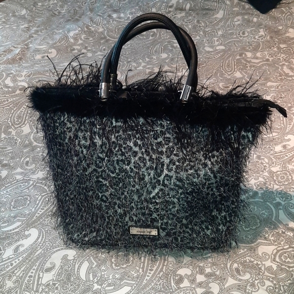 Nicole Lee Handbags - Nicole Lee bag faux Leopard print with Black feathers